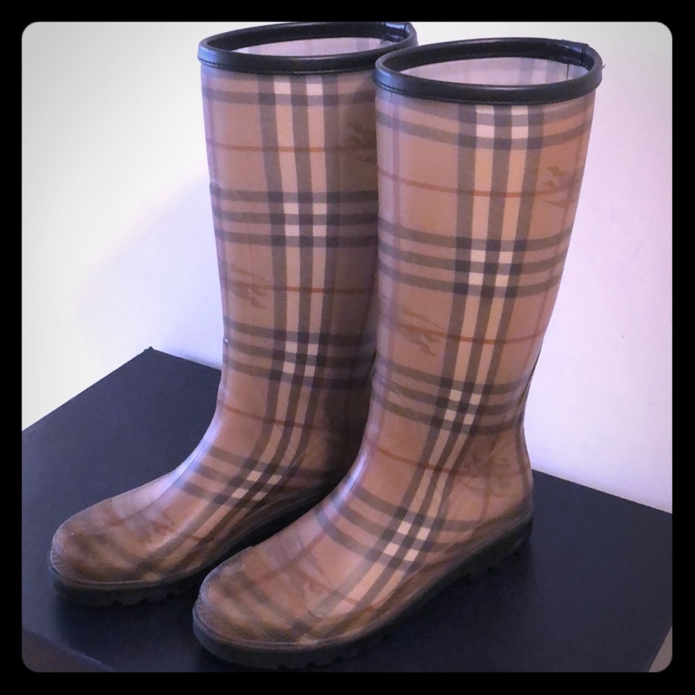 Burberry rain boots